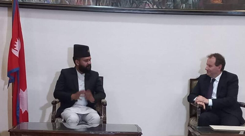 Balen meets french ambassador